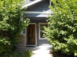 62677 Hawkview Rd, Bend, OR 97701