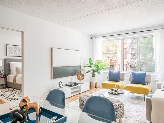 4th image of 520 W 48th St #H7