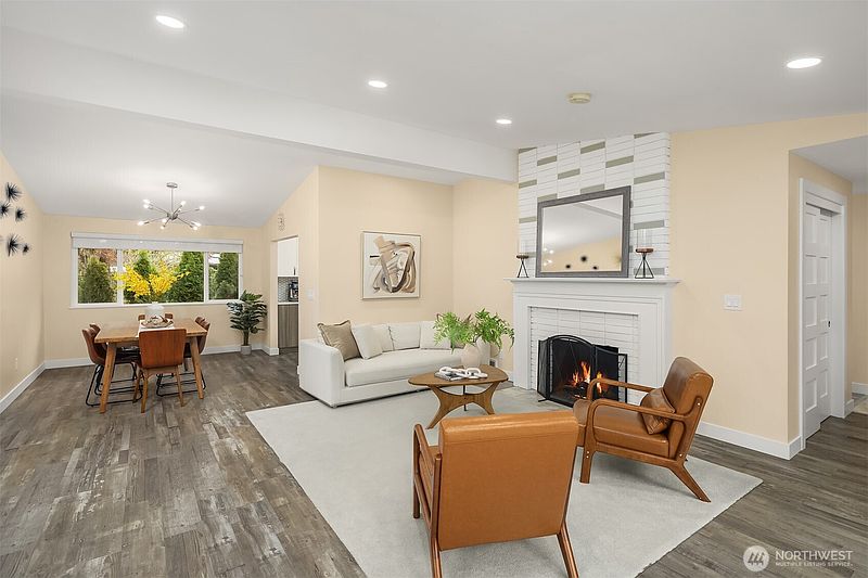4th image of 6279 NE 154th Street