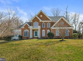 20901 Golf View Dr, Laytonsville, MD 20882