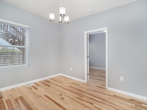 3rd image of 412 Montgall Ave #A