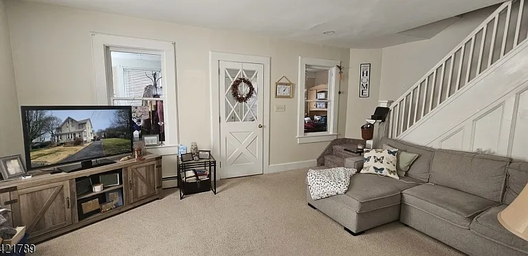 64 Crater Ave — Photo 6