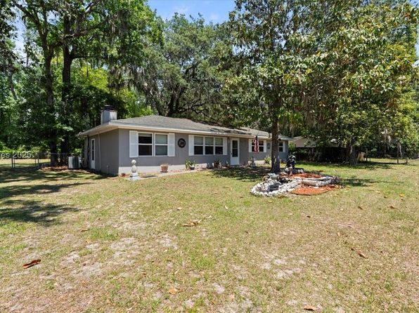 3003 Cherry Blvd, Beaufort, SC 29902