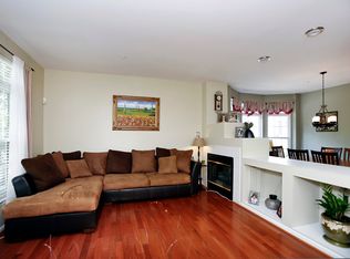 17700 Smokewood Dr, Germantown, MD 20874
