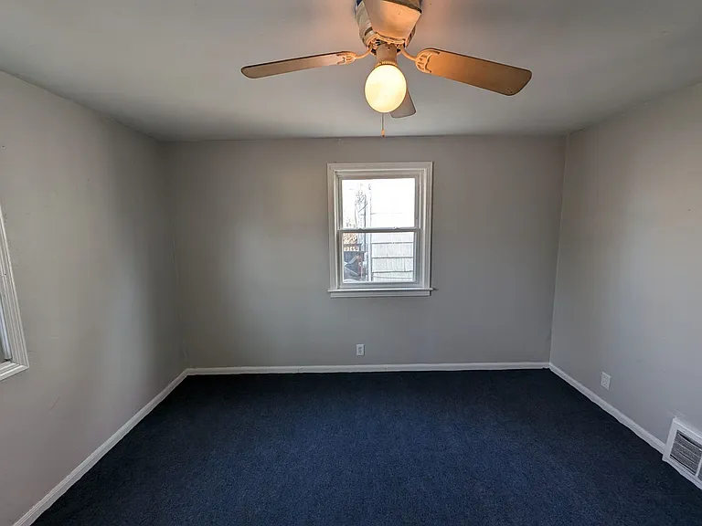 1329 N Johnson St — Photo 7