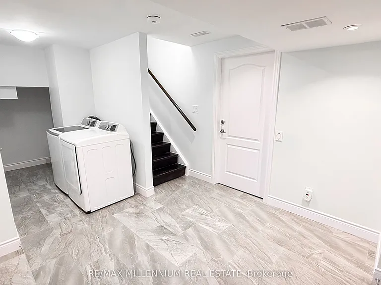 6 Decorso Dr — Photo 14