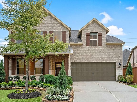3rd image of 17003 Chalmers Close Ct