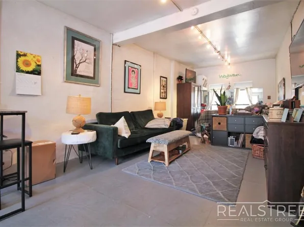 36 South 4th Street image 2 of 16