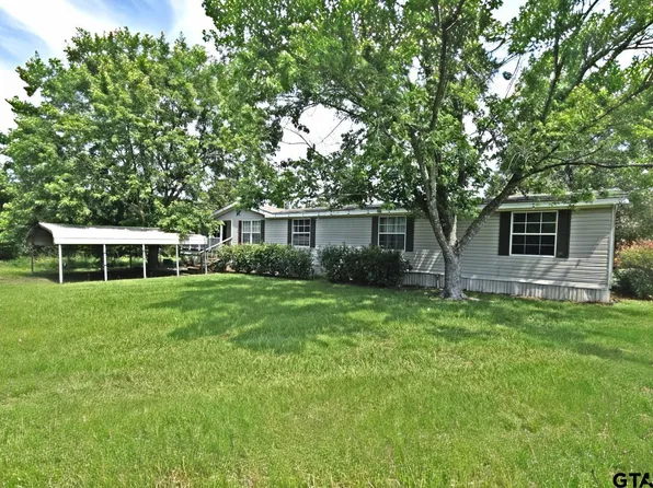 374 Fm 1567, Yantis, TX 75497