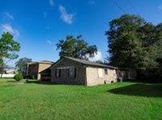 728 Bacon Rd, Hinesville, GA 31313