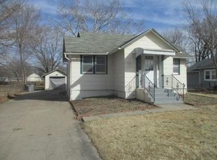 814 Peyton St, Emporia, KS 66801