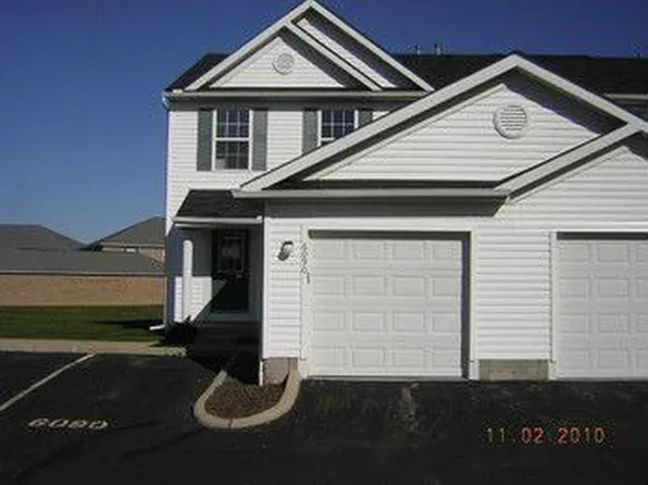 6090 Brice Park Dr, Canal Winchester, OH 43110