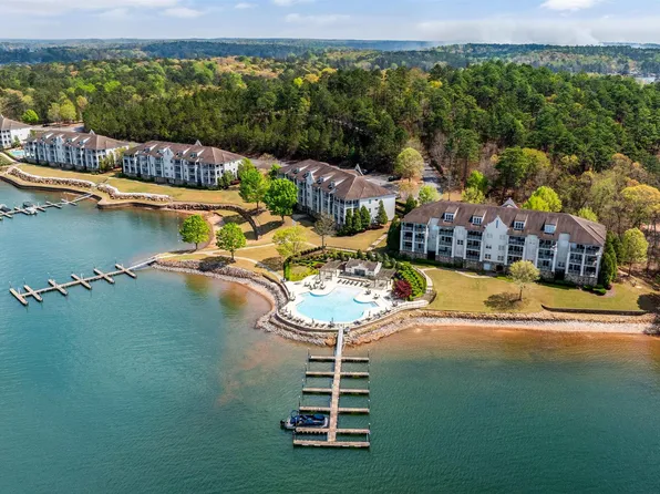 230 Crowne Pointe Rd Unit 304, Dadeville, AL 36853