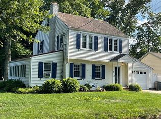 2 Brighton Rd, Ewing, NJ 08638