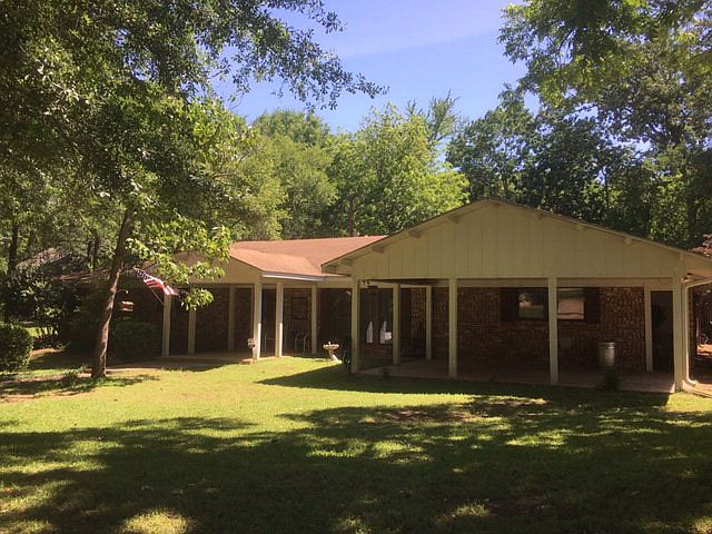 1st image of 715 Inwood Dr