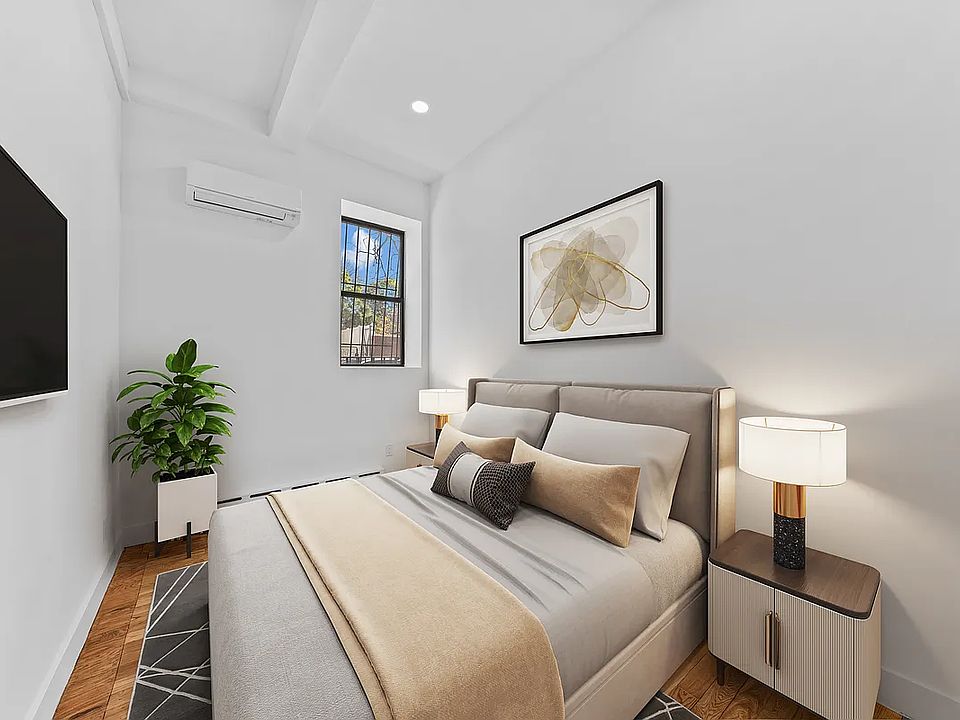 1st image of 584 Myrtle Ave APT 1A