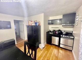 20 Bartlett Pl #333, Boston, MA 02113