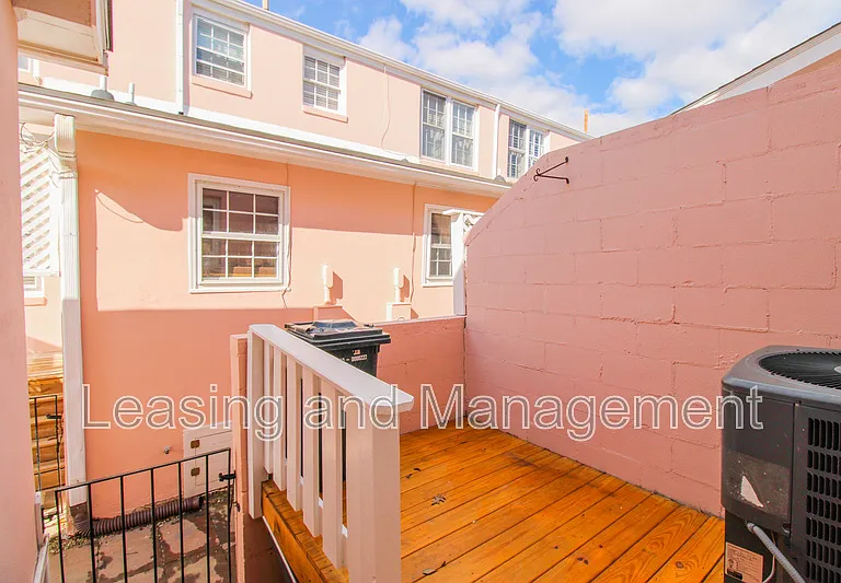 25 Ashley Ave — Photo 18