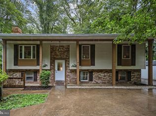11039 Timberview Dr, Manassas, VA 20111