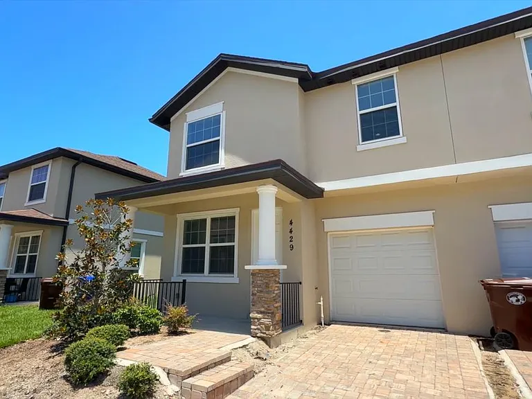 4417 Summer Flowers Pl — Photo 2