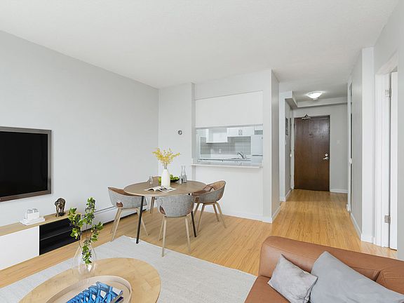 3rd image of 2324 W 1st Ave #1007