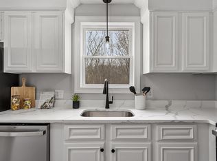 368 Keys Rd, Warren, MA 01585