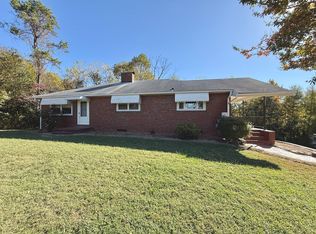 3241 Harper Rd, Clemmons, NC 27012