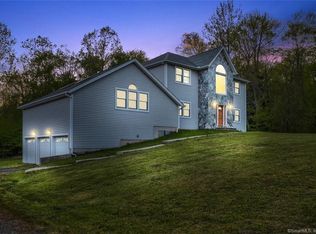 19 N Cone Rd, East Hampton, CT 06424