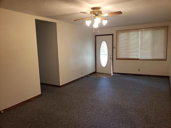 3rd image of 1212 W 10th St Lot 71