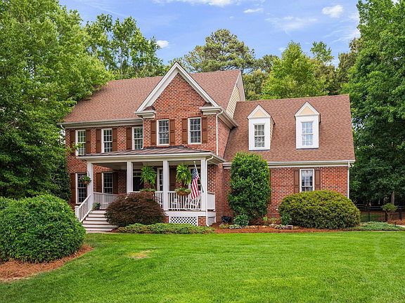 3rd image of 3909 Elmswick Ct