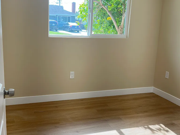 9571 Teal Ave — Photo 4