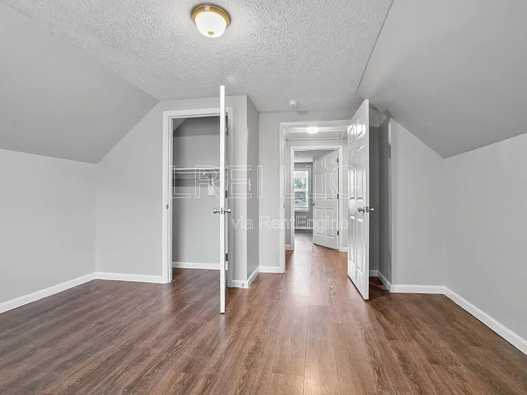 7729 Bluebonnet Rd — Photo 11