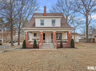 1540 N 3rd St, Springfield, IL 62702