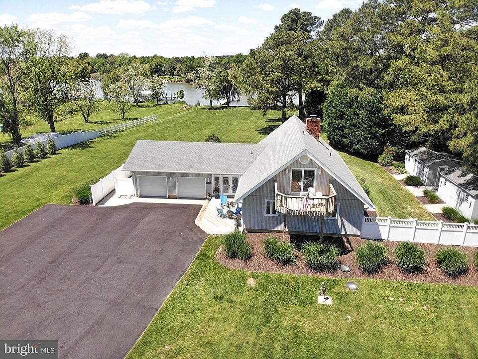 1st image of 200 Shipping Creek Dr