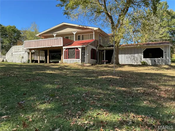 1322 N Shore Dr, Catawissa, MO 63015