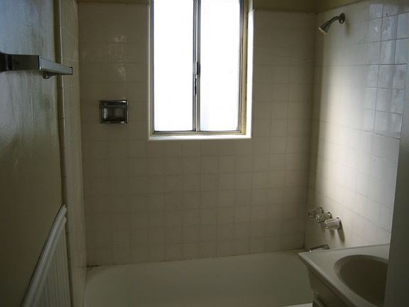 5th image of 441 W Spazier Ave APT F