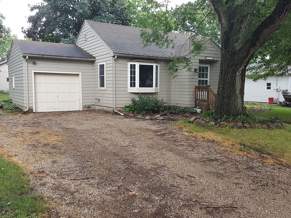 2nd image of 1126 N 5th St