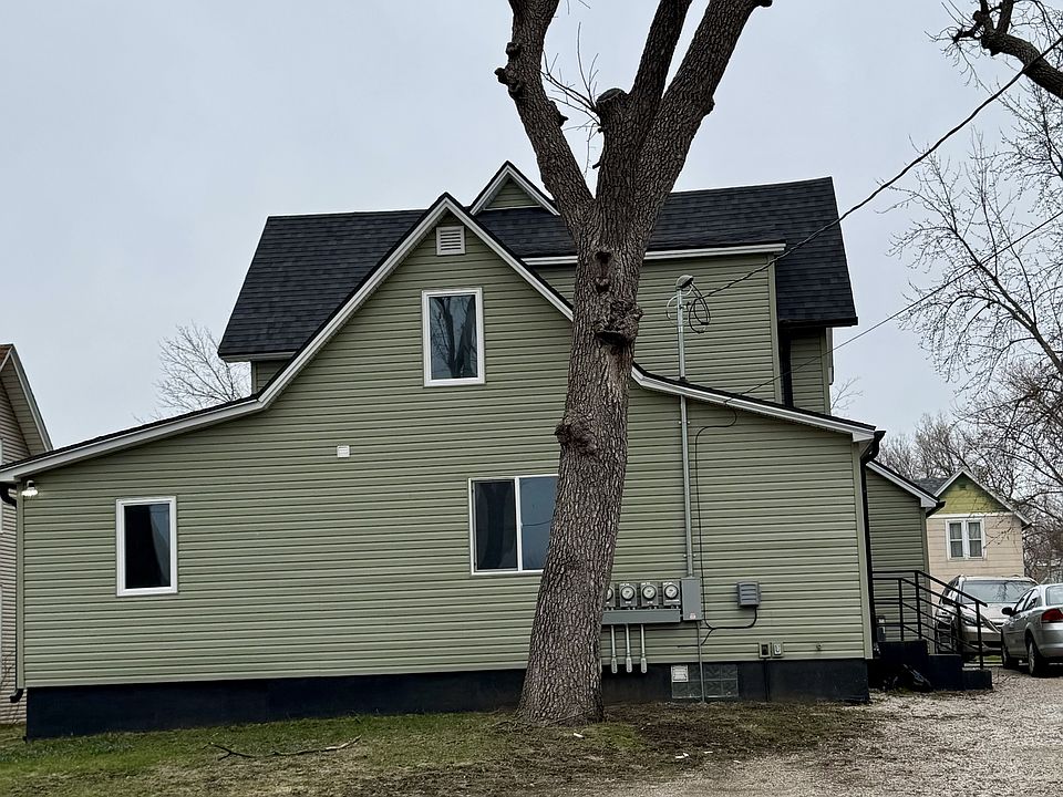 2nd image of 1517 4th Ave S #1