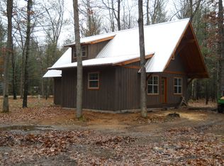 6992 Stephen Miller Dr, Newaygo, MI 49337