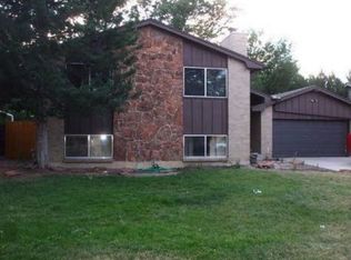 1123 S Oakland St, Aurora, CO 80012