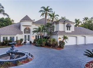 3165 Garretson St, Corona, CA 92881