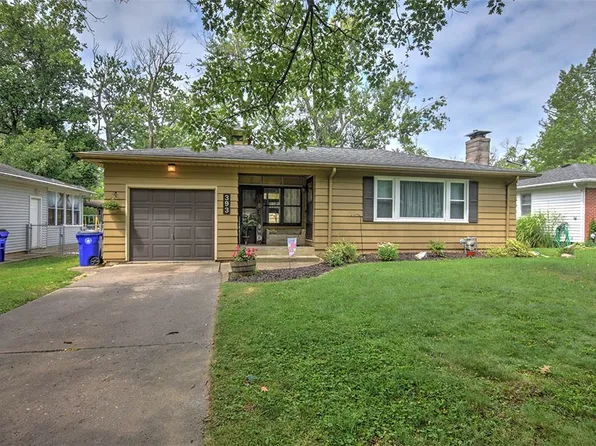 393 S Delmar Ave, Decatur, IL 62522