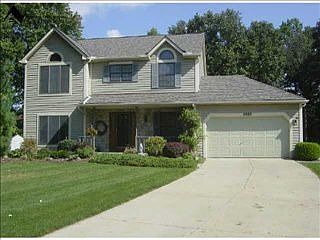 1st image of 7277 Pine Woods Way