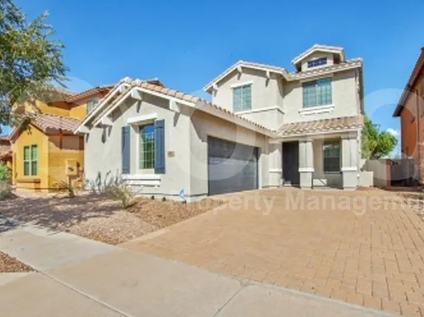 3155 S Joshua Tree Ln, Gilbert, AZ 85295