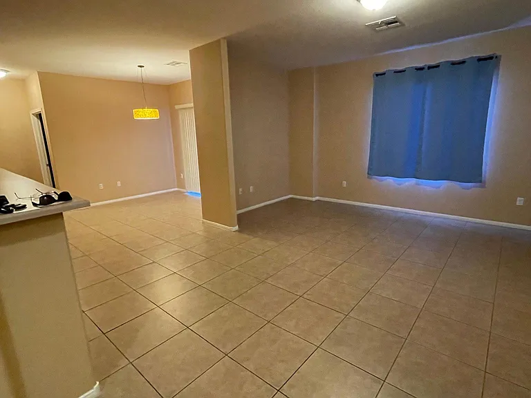 904 Domnus Ln #105 — Photo 21