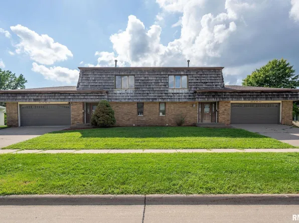 3533-3535 35th St, Moline, IL 61265