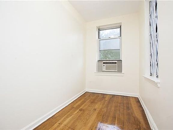 4th image of 66-40 108th St APT 4-D