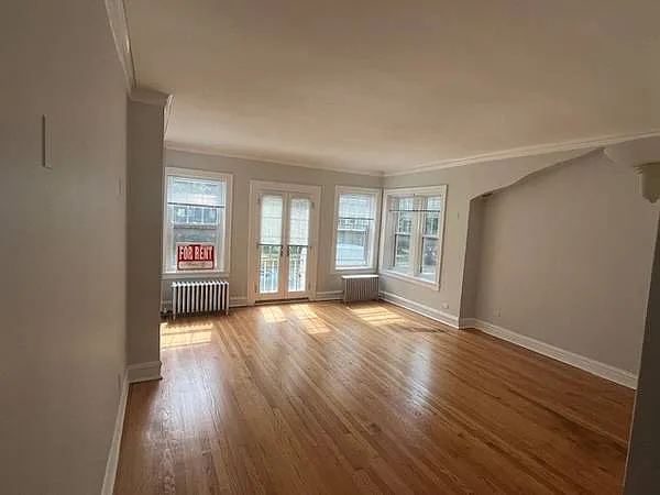 4244 N Francisco Ave #1 — Photo 2