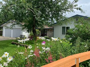 9341 Center Ct, Juneau, AK 99801