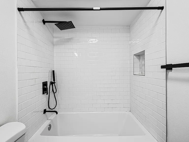 8101 Larson Avenue — Photo 38